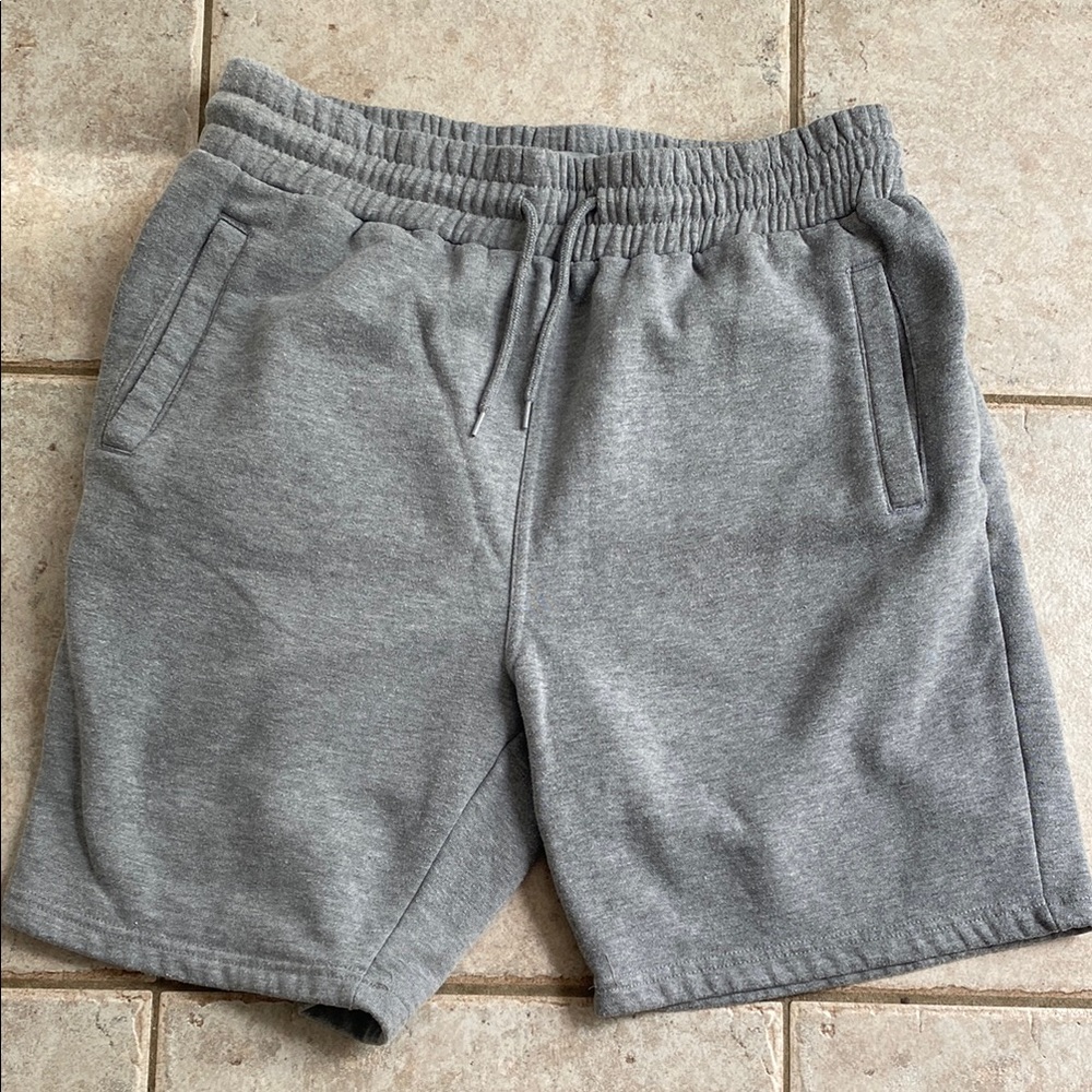 Men's Gray athletic Shorts